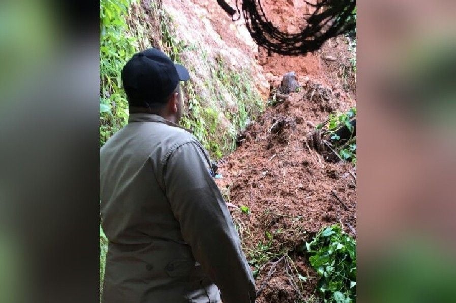 Intensas lluvias ya causan alarma en Omoa por derrumbes en cercanías a viviendas