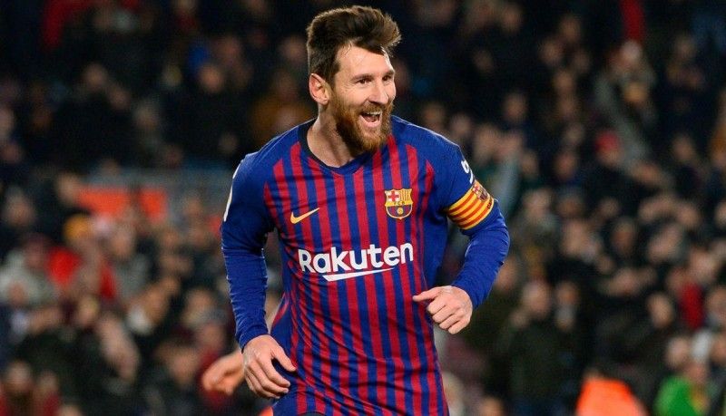 Fútbol Internacional: Messi sonríe con Barcelona, Ronaldo sufre con la Juventus