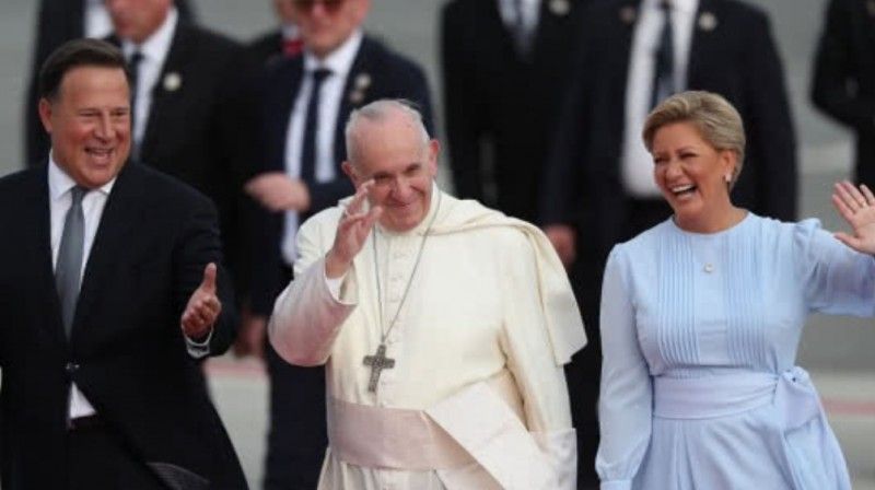 Inicia visita histórica del Papa Francisco a Panamá