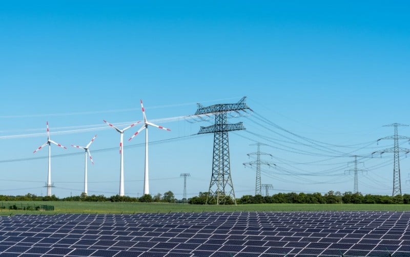 energía generación renovable contratos