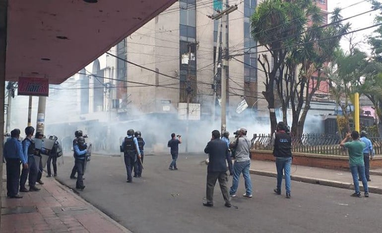 Protestas Honduras Incendiada