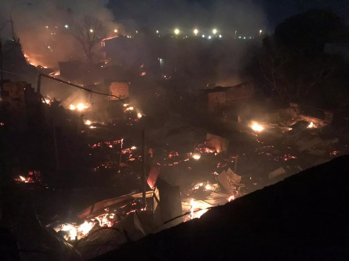 El incendio en un barrio popular de Asunción marca la Nochebuena en Paraguay