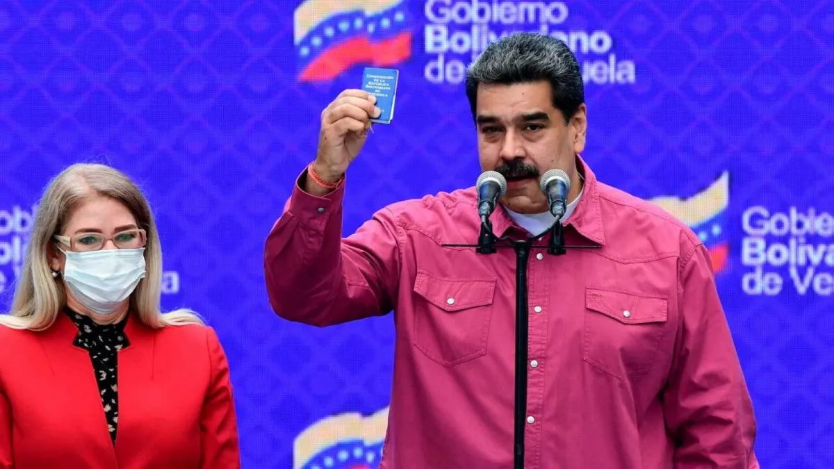 Nicolas Maduro Y Cilia Flores