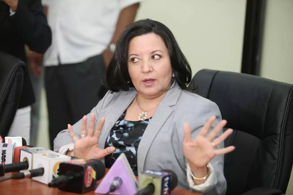 Yolani Batres, Exministra de Salud: “Honduras dialoga con 11 empresas para la adquisición de vacunas contra Covid”