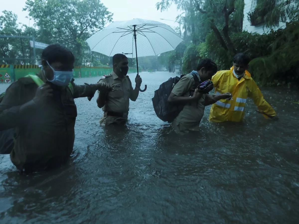 Foto Reuters India ciclón