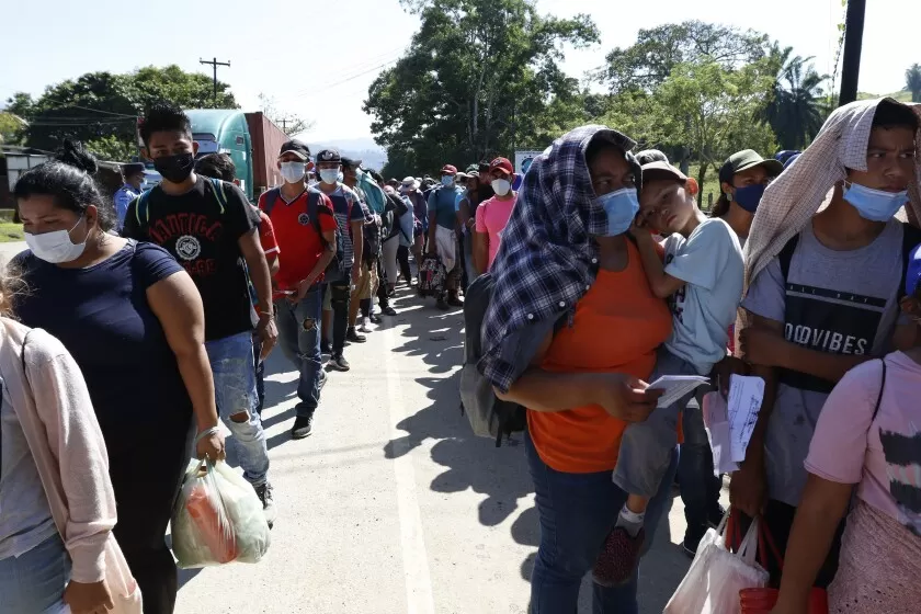 Peque a caravana migrante hondure a es disuelta a su paso por