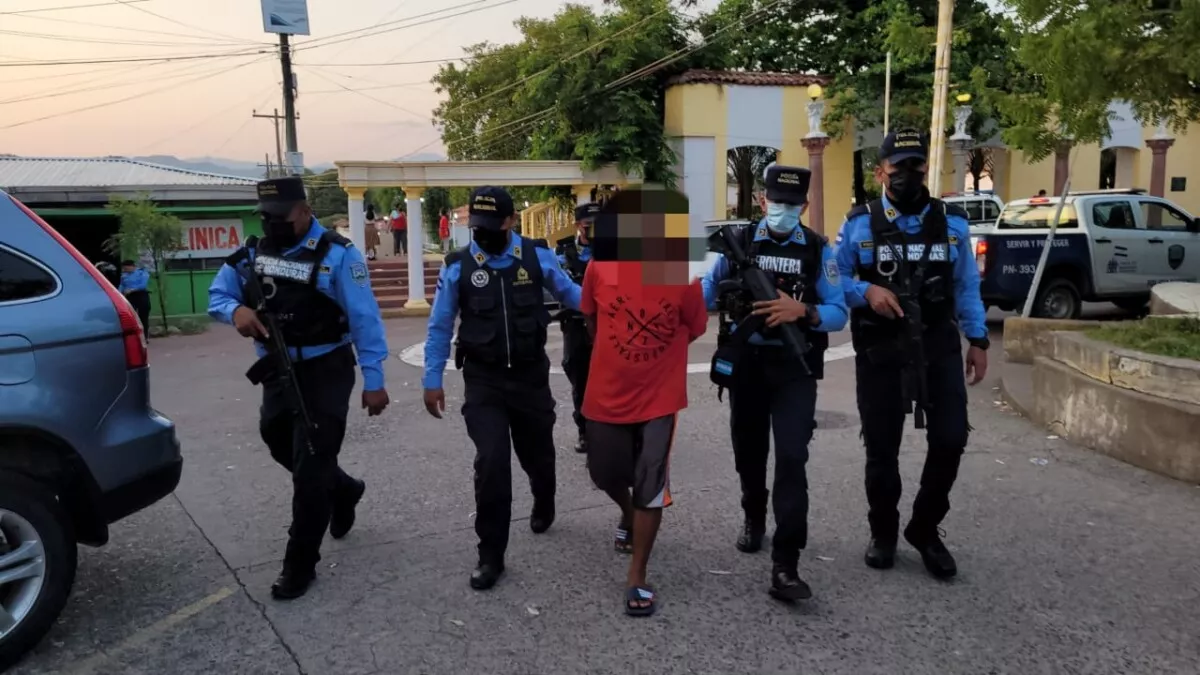 Policía Nacional captura a salvadoreño por la comisión de varios delitos en su país