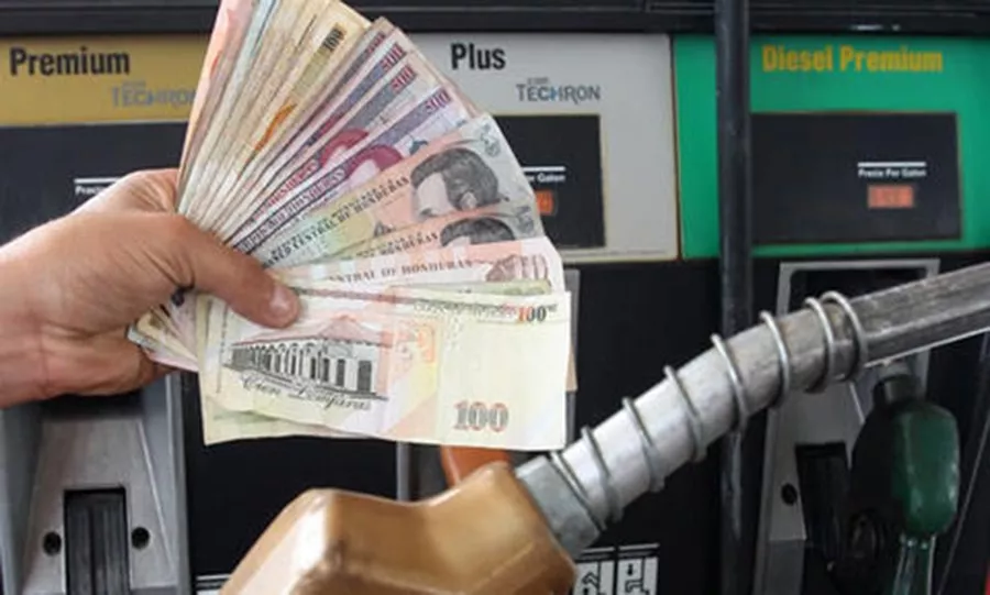 Desacelera carrera alcista en los precios de los carburantes con fuerte rebaja a las gasolinas