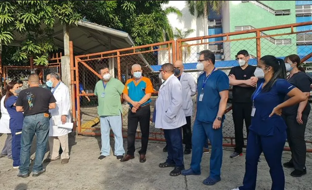 HOSPITAL MARIO RIVAS: Médicos por contrato se retiran de salas de especializaciones