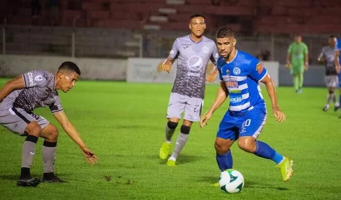 Honduras Victoria y Motagua empatan en la semifinal de ida