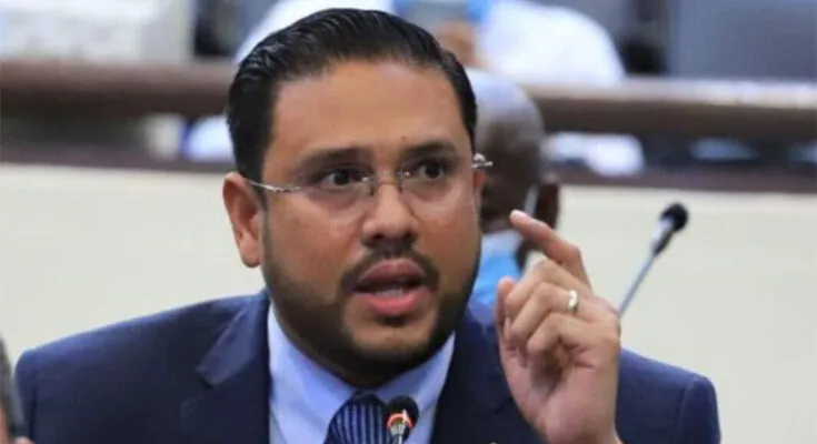 Corte de apelaciones ordena reintegro inmediato al CN de Mauricio Rivera