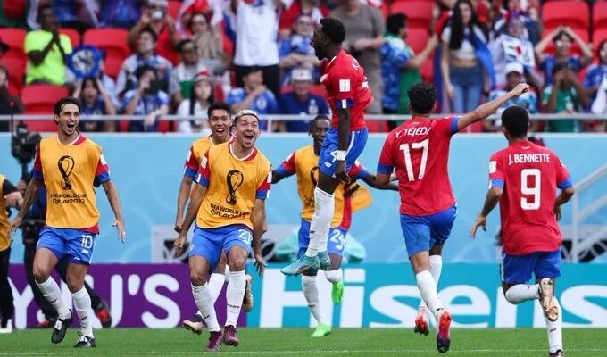 Costa Rica se rebela y le da 'pura vida' al Mundial