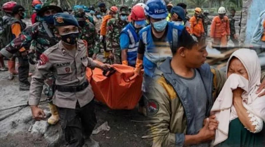 Sube a 318 el número de muertos por el seísmo del lunes en Indonesia