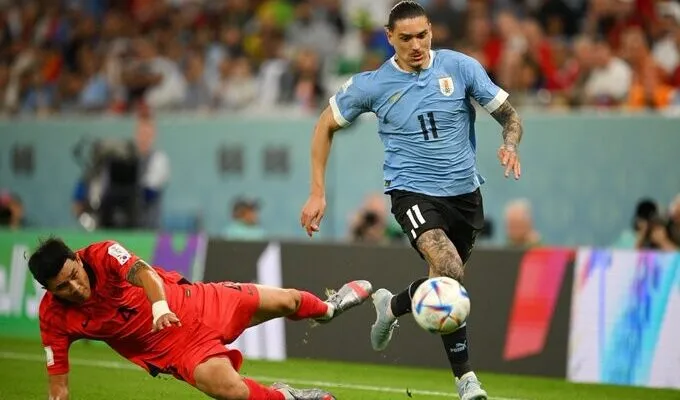 Uruguay no pasa del empate ante Corea del Sur