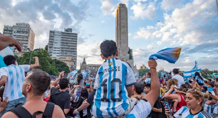 Argentina explota de felicidad por alcanzar la final del Mundial