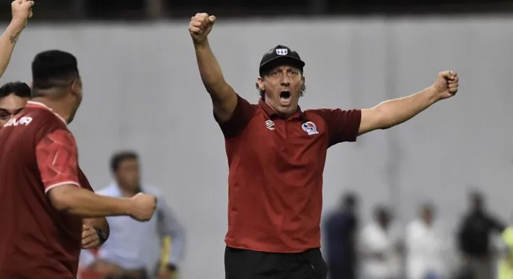 Olimpia y Motagua toman ventaja en semifinales del Apertura hondureño