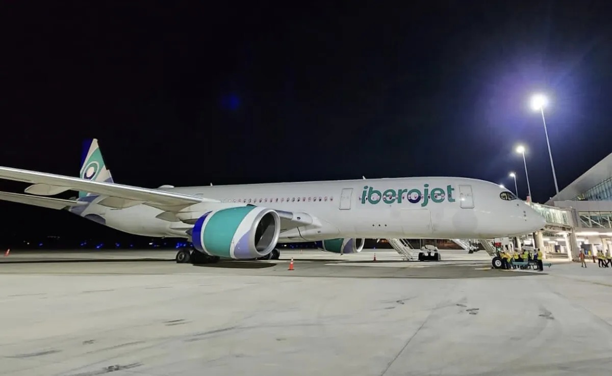 Histórico: Iberojet aterriza en Palmerola el avión comercial más grande que ha llegado a Honduras
