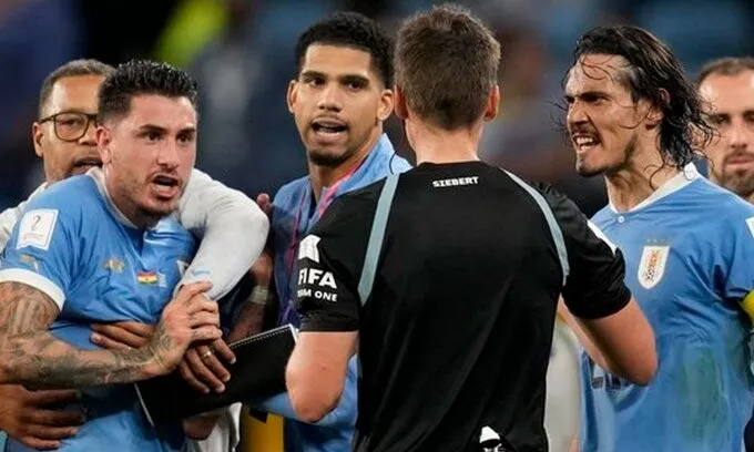 Duro castigo a Uruguay tras su comportamiento en el Mundial