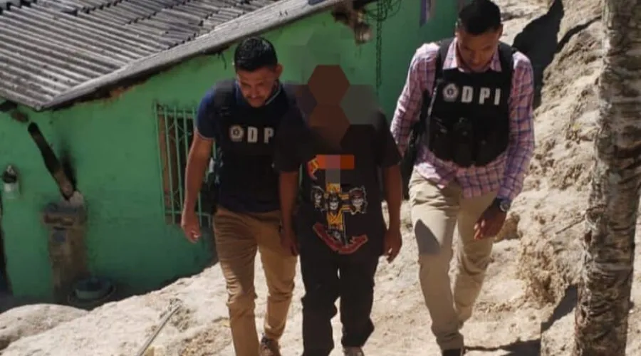 Arrestan a menor de 15 años que de un disparo le quitó la vida a joven en Siguatepeque 
