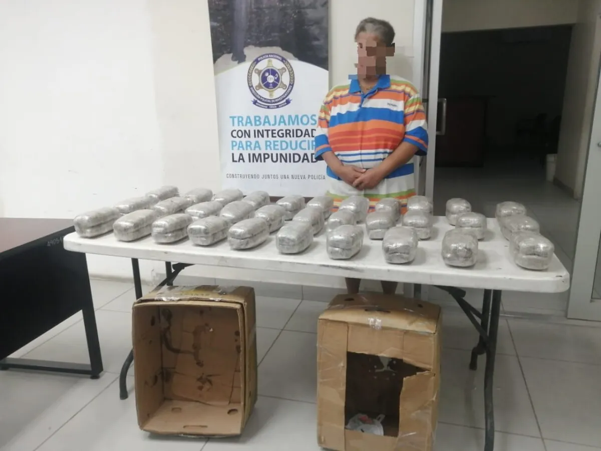 En allanamientos decomisan más de 100 libras marihuana en La Ceiba, Atlántida