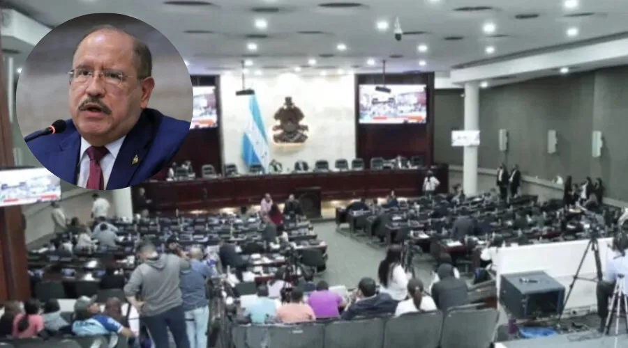 "Es una vergüenza, son unos irresponsables", dice molesto vicepresidente del CN por ausencia de diputados a sesión