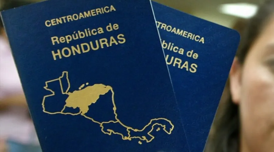 Honduras "no se cierra" a dar la nacionalidad a nicaragüenses desterrados