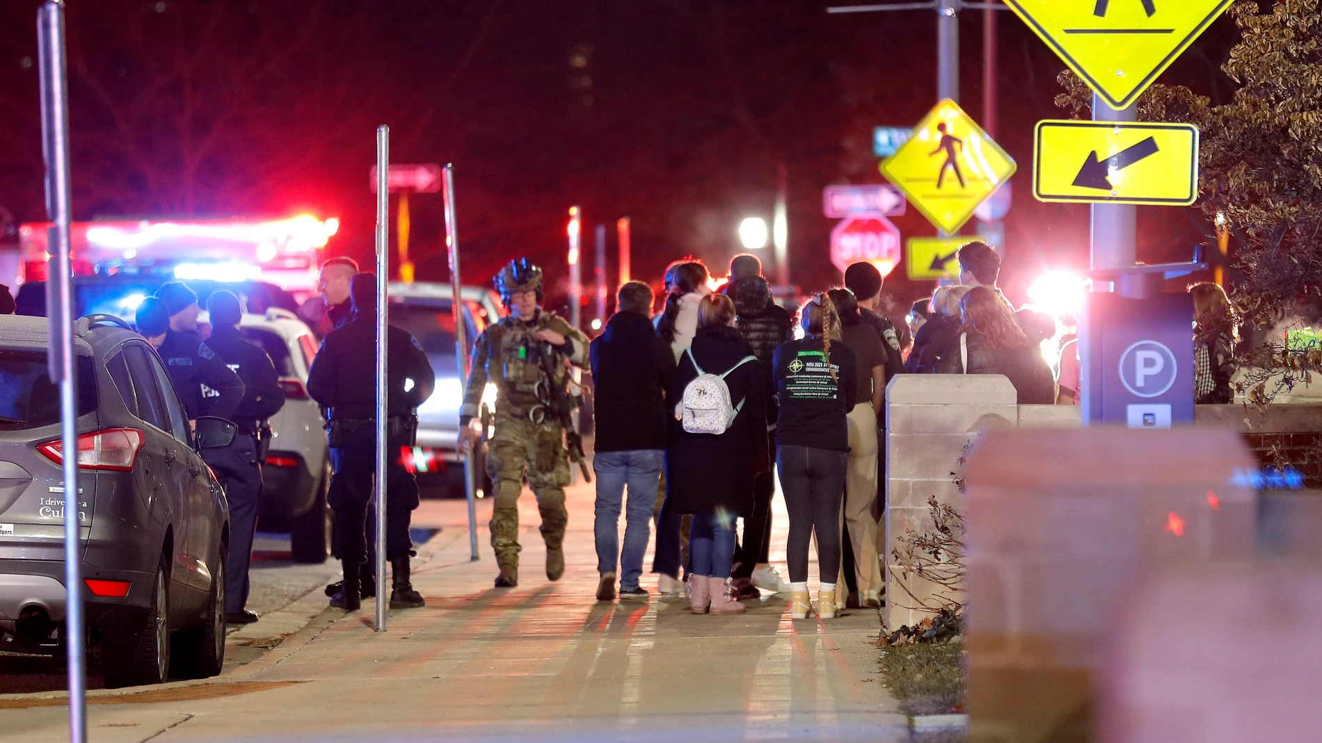 Tiroteo en universidad de Estados Unidos deja al menos tres muertos y cinco heridos