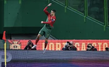 4-0. Doblete y nuevo récord de Cristiano en el debut de Martínez con Portugal