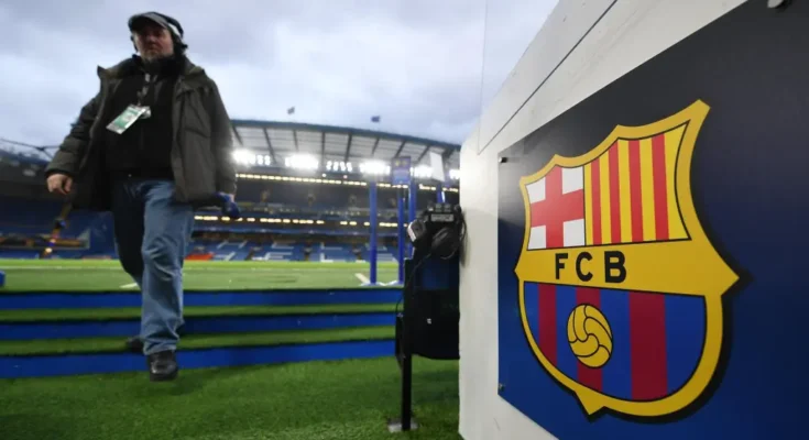 La Fiscalía acusa al Barcelona de comprar árbitros