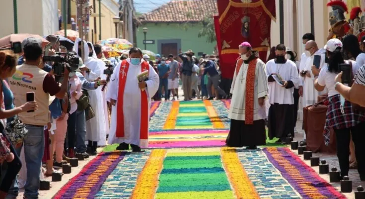 Comayagua lista para celebrar Semana Santa con sus coloridas alfombras y  procesiones