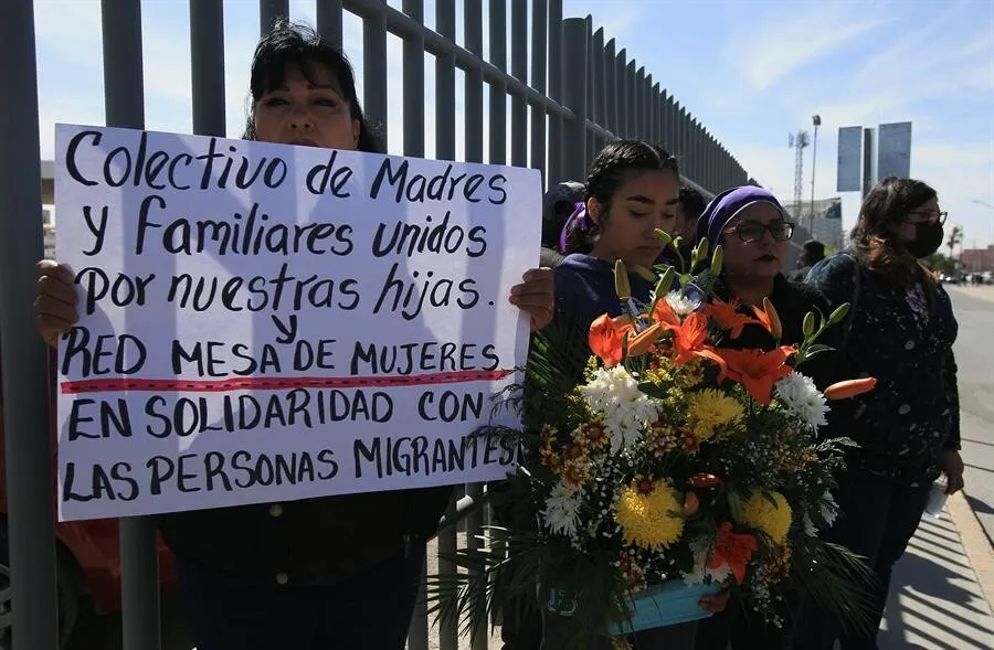 Honduras rectifica y dice que 8 hondureños sobrevivieron a incendio en México