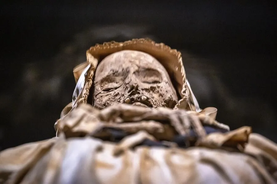 Los secretos de las momias del mundo al desnudo en una exposición en Miami