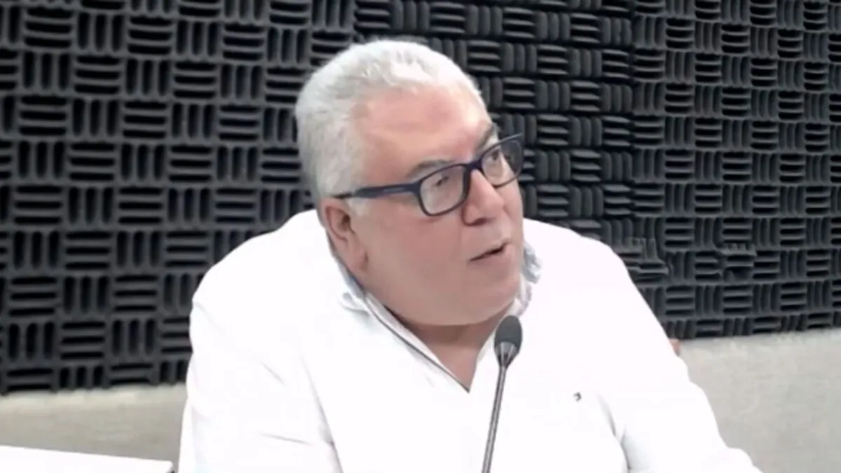 Principal Juan Carlos Barrientos Juan Orlando Hernandez