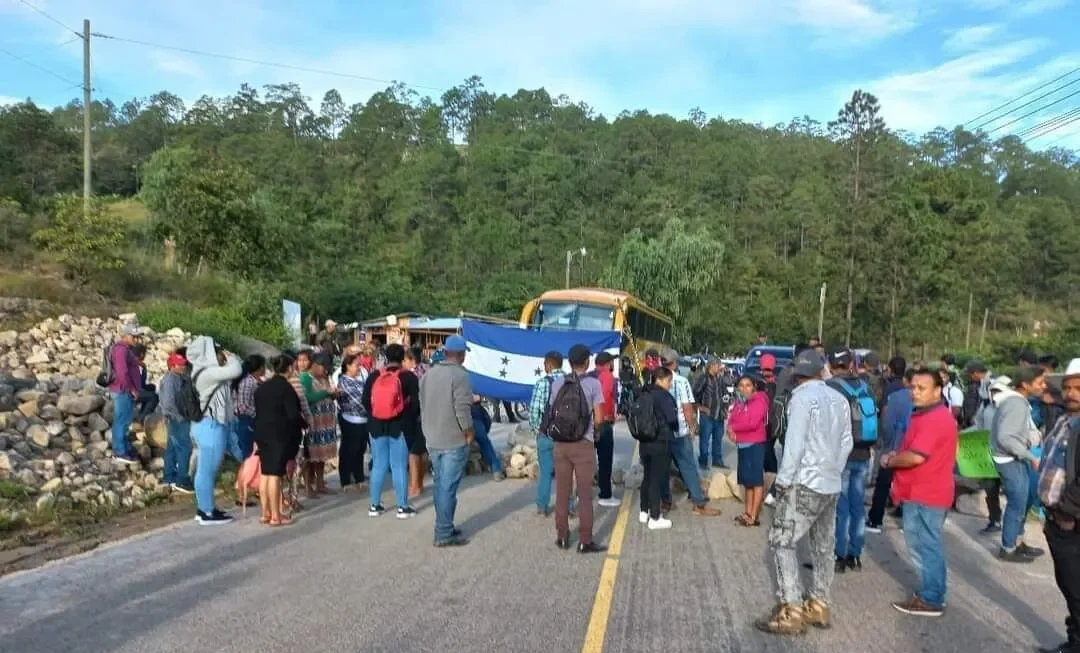 Escuela Marcala Protesta Toma De Carretera La Paz