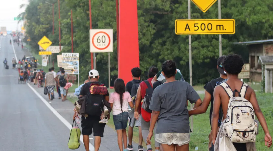 La caravana migrante se desintegra en el sur de México tras más de 10 días de recorrido