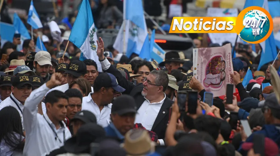 El Presidente Electo De Guatemala Marcha Junto A Indígenas En Defensa De La Democracia3223