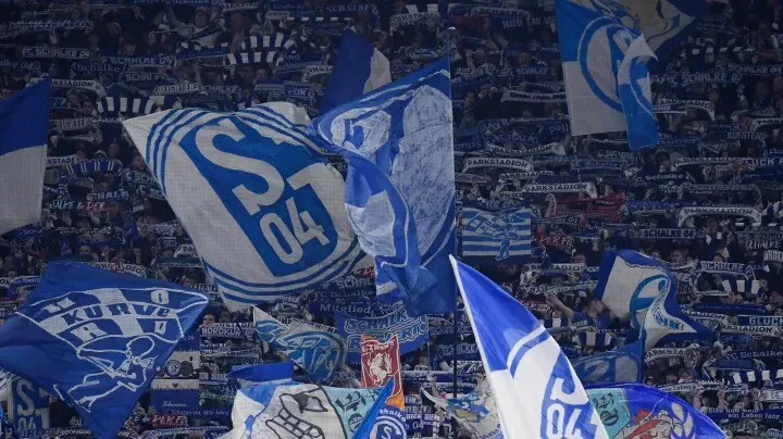 El Schalke 04, Histórico Equipo De Alemania, Cerca De Desaparecer