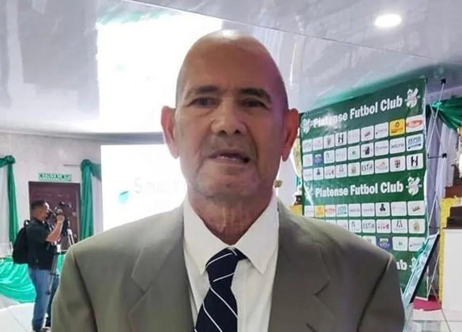 Luto En El Fútbol De Honduras... Fallece Entrenador Hermelindo Cantatero