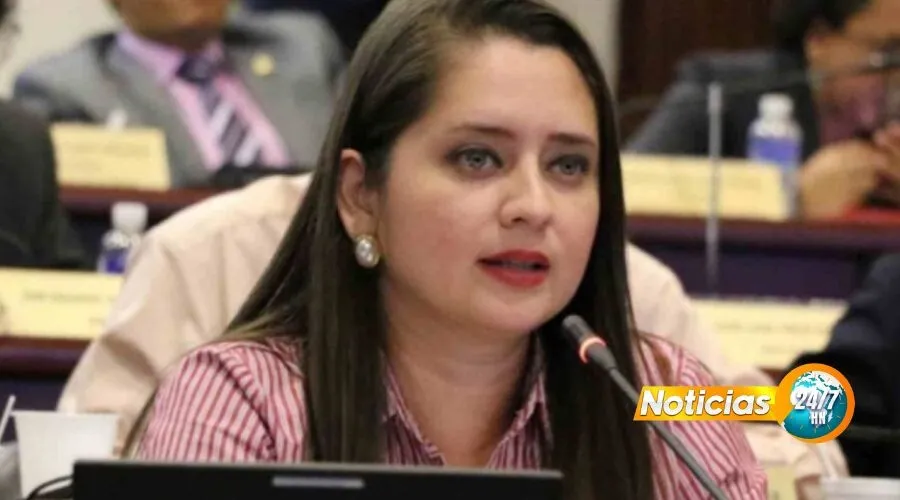Scherly Arriaga: Nasralla tiene asegurado mi voto para apoyar su renuncia