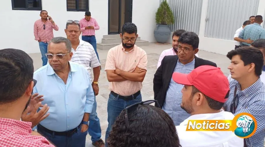Video: Alcaldes liberales se reúnen con Eduardo Maldonado en busca de un “sí” a su candidatura presidencial