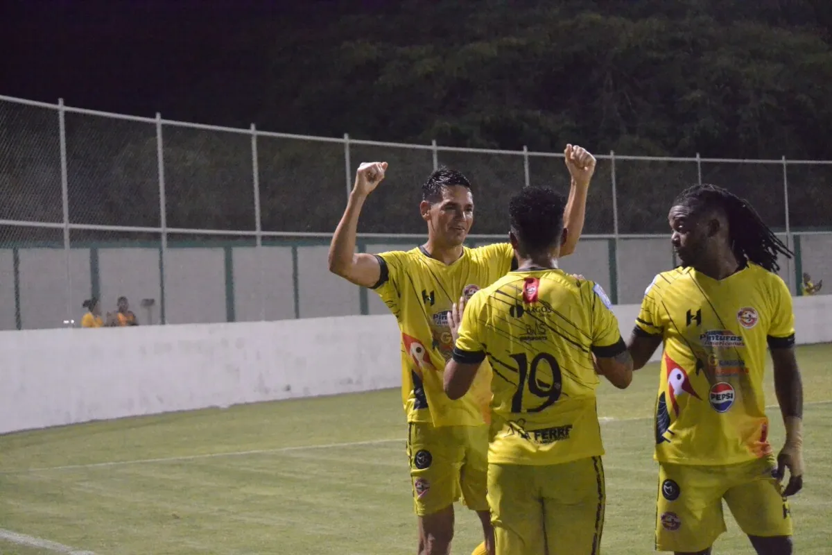 Génesis Vence A Olancho Y Pone Un Pie En Las Semifinales Del Clausura En Honduras