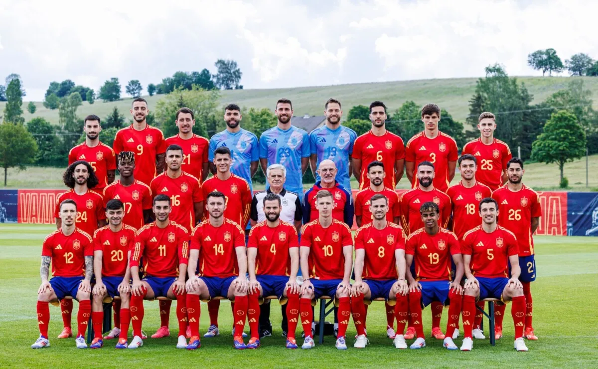 España Realiza La Foto Oficial Para La Eurocopa 2024