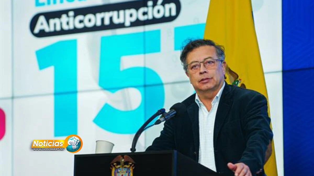Presidente Colombiano Desautoriza Entrada De Aviones Eeuu Con Deportados Sin Trato Digno