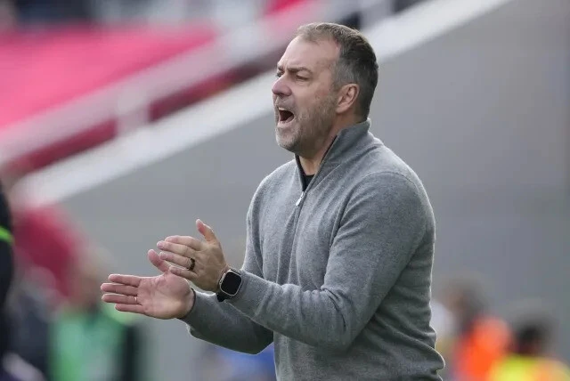 El Tecnico Del Barcelona Confiesa Que No Vio La Derrota Del Real Madrid Estaba Durmiendo
