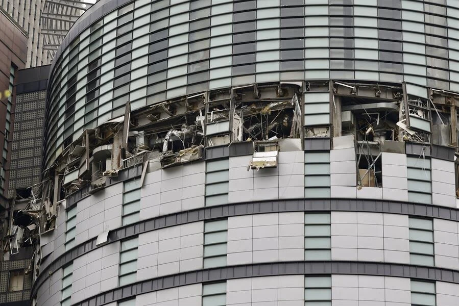 Fotos Al Menos 4 Muertos Y 20 Heridos Tras Una Explosion En Unos Grandes Almacenes En Taiwan 3