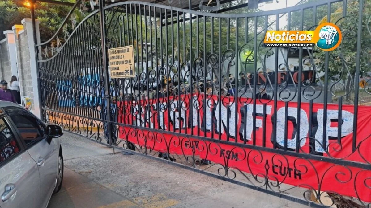 ¡Tomado! Trabajadores del INFOP denuncian nepotismo y piden destitución del director