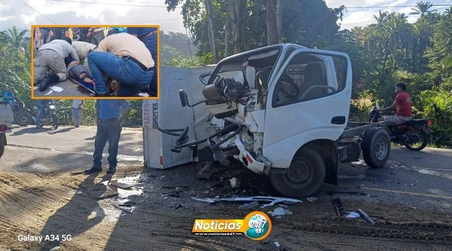 VIDEO | ¡Vivos de milagro! En brutal choque, dos personas resultan gravemente heridas
