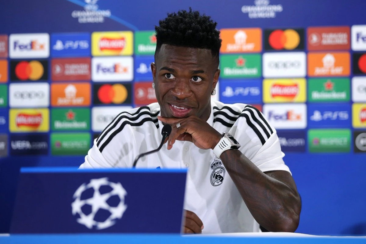 El club me pidio quedarme en madrid y no ir a gala del balon de oro dice vinicius