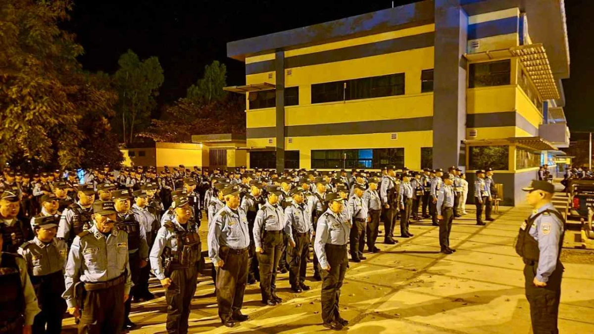 Operativo De Seguridad Electoral 22000 Agentes Patrullan Mas De 5000 Centros De Votacion