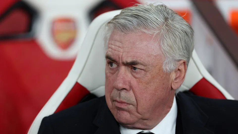 Ancelotti queda mal parado tras derrotas ante valencia y arsenal